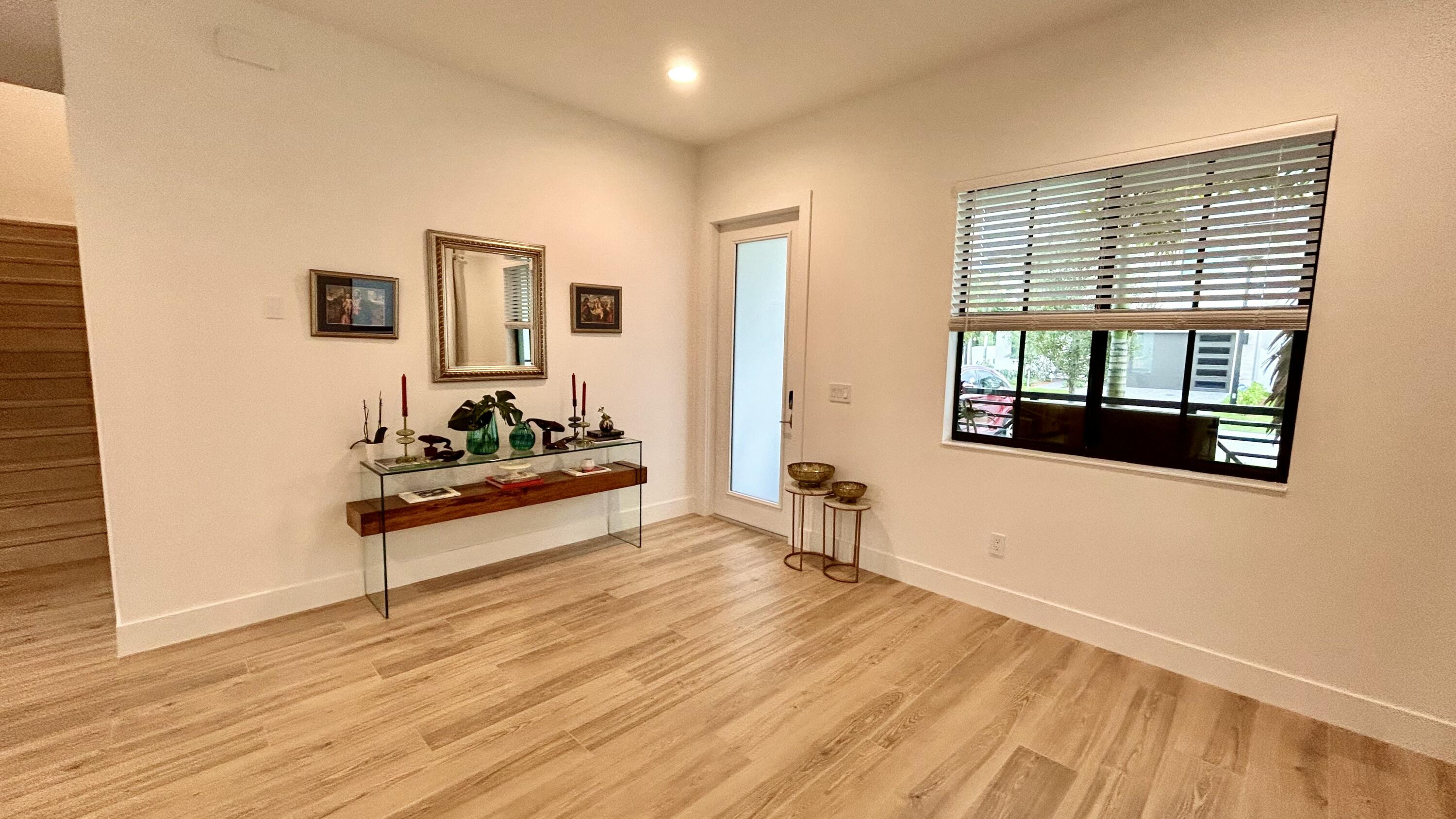1423 SW 23rd Street