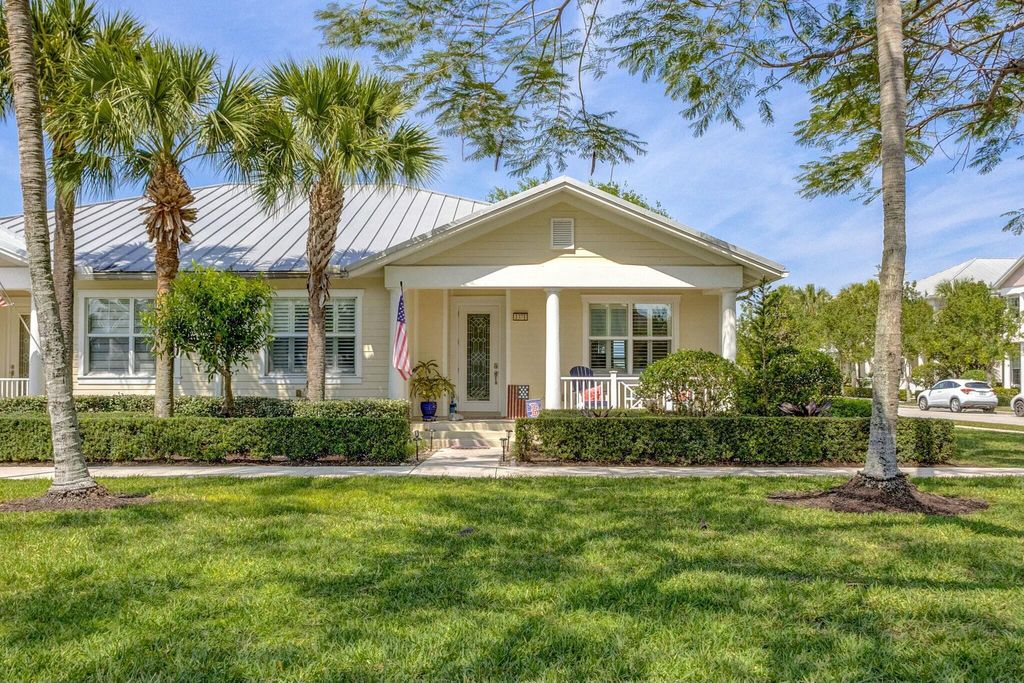 Photo of 1371 Ramsey Way, Jupiter, FL 33458 (MLS # R11072035)