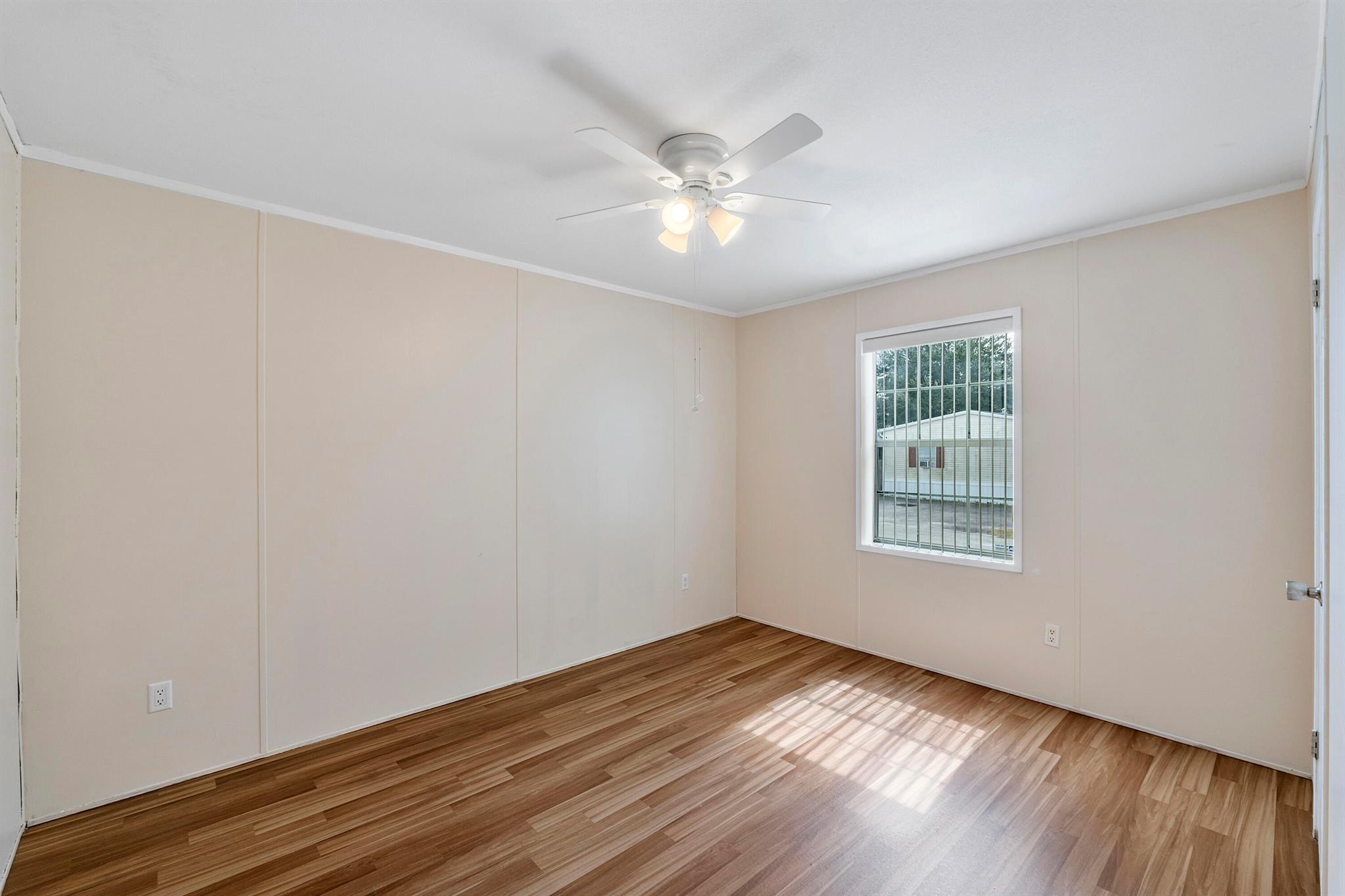 WATERGATE MOBILE HOME - Residential Lease