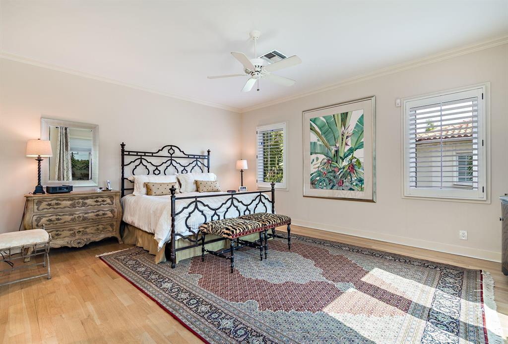 OCEAN PARK H W ROBBINS - Residential