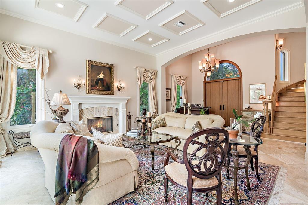 OCEAN PARK H W ROBBINS - Residential