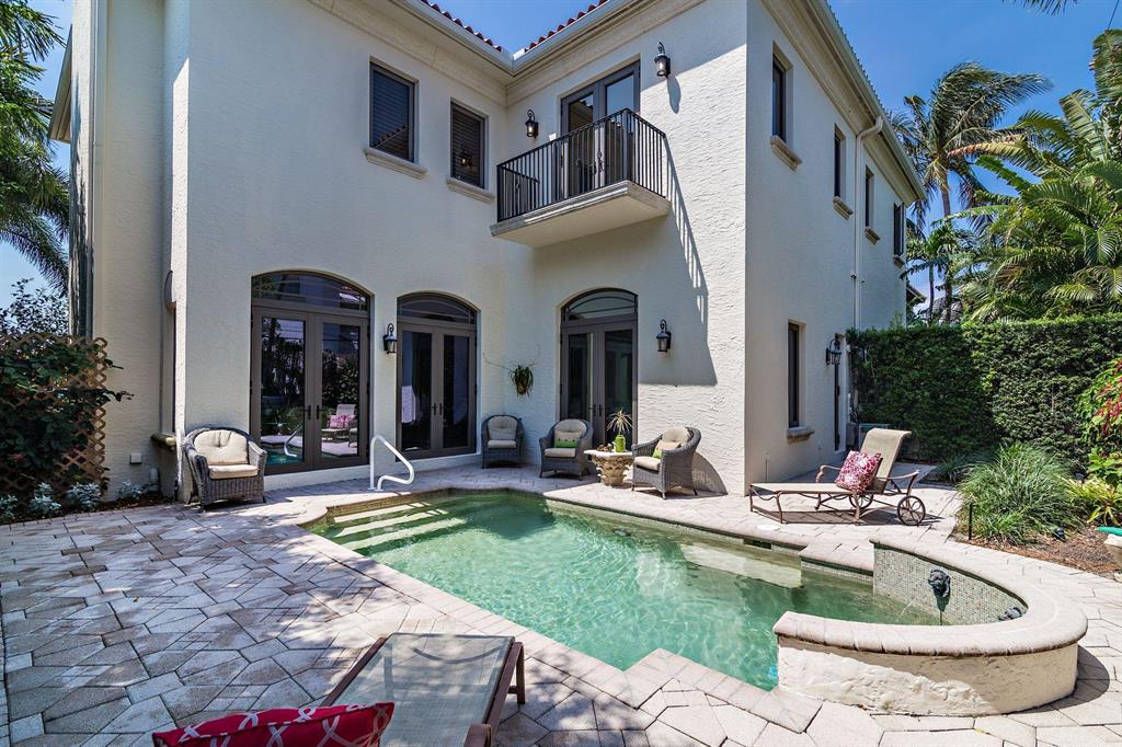 OCEAN PARK H W ROBBINS - Residential