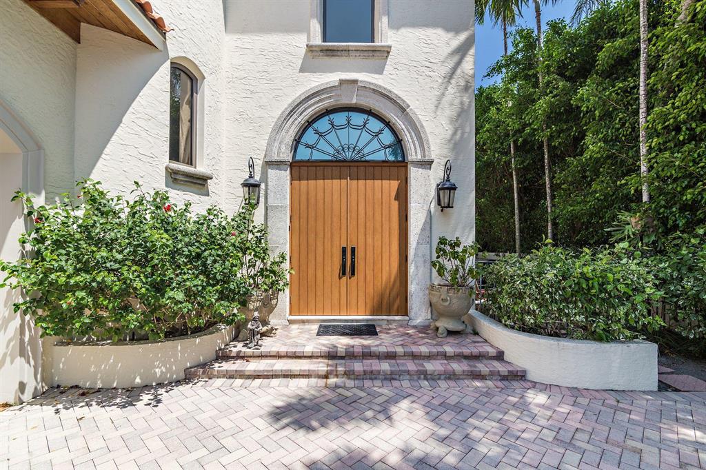 OCEAN PARK H W ROBBINS - Residential