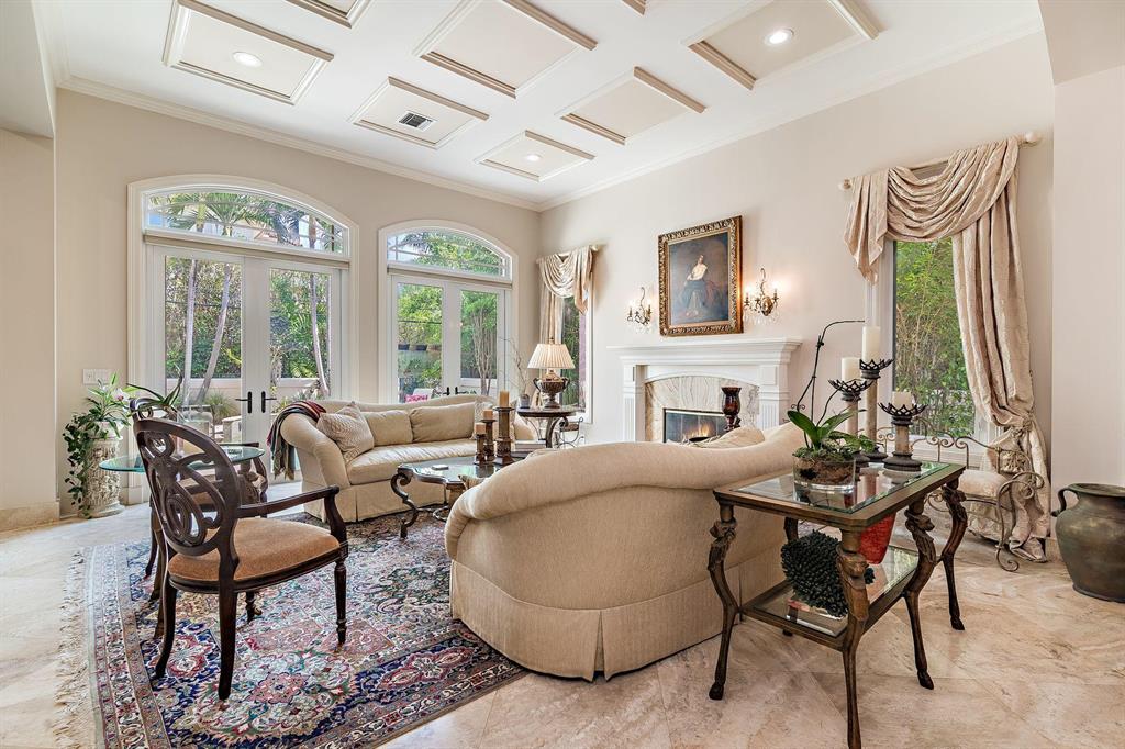 OCEAN PARK H W ROBBINS - Residential