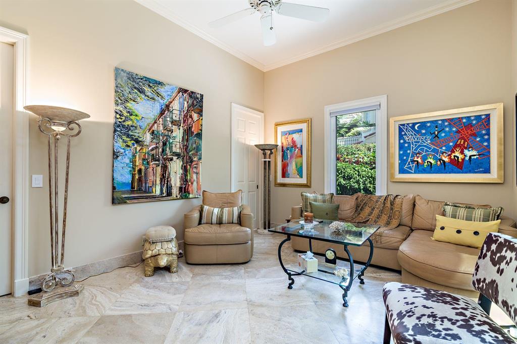 OCEAN PARK H W ROBBINS - Residential