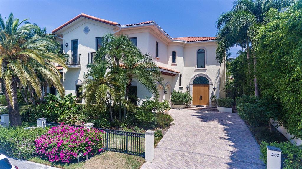 OCEAN PARK H W ROBBINS - Residential