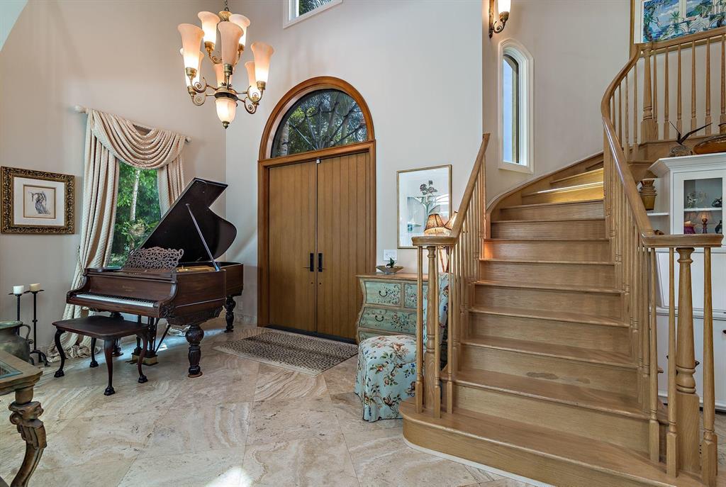 OCEAN PARK H W ROBBINS - Residential