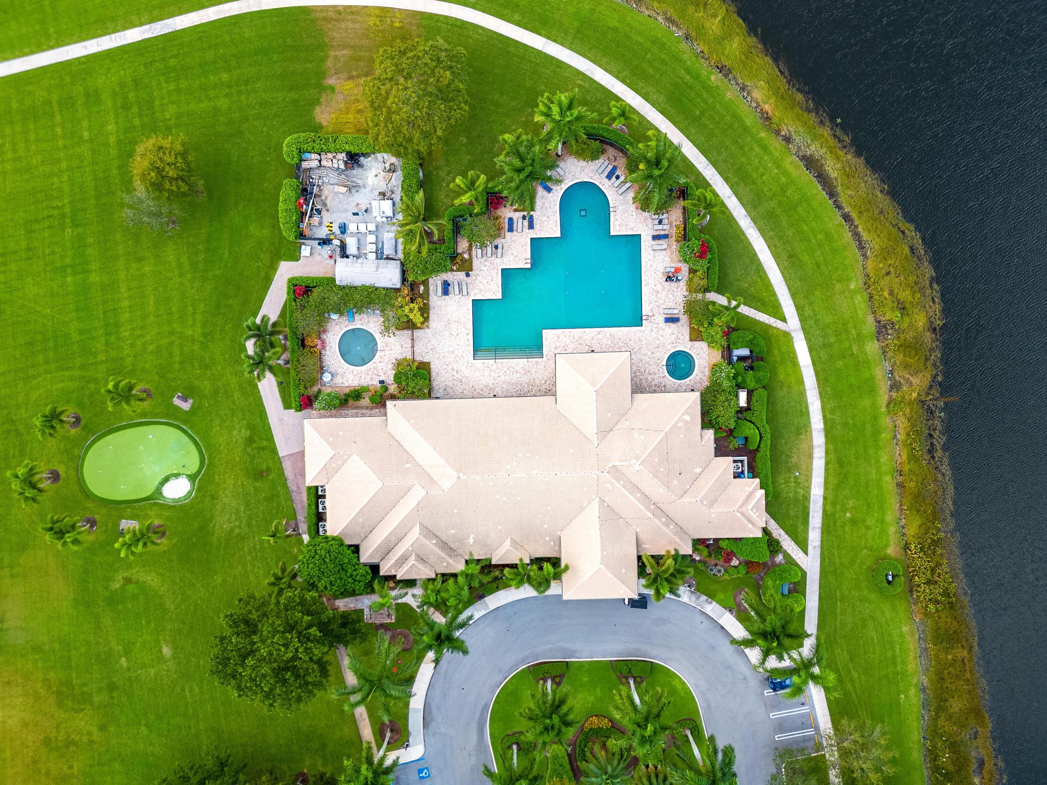 ISLES AT WELLINGTON 8 - Residential Lease