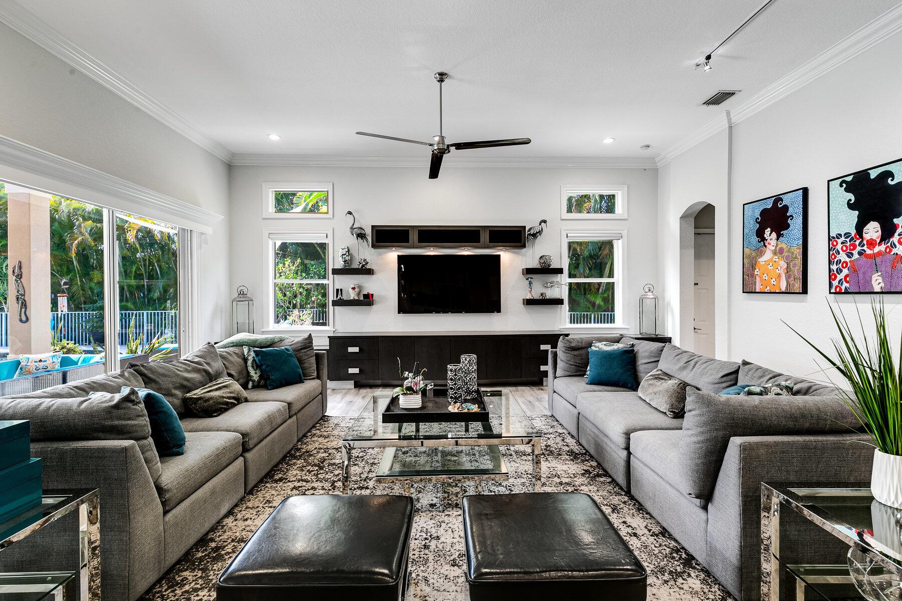 ISLES AT WELLINGTON 8 - Residential Lease