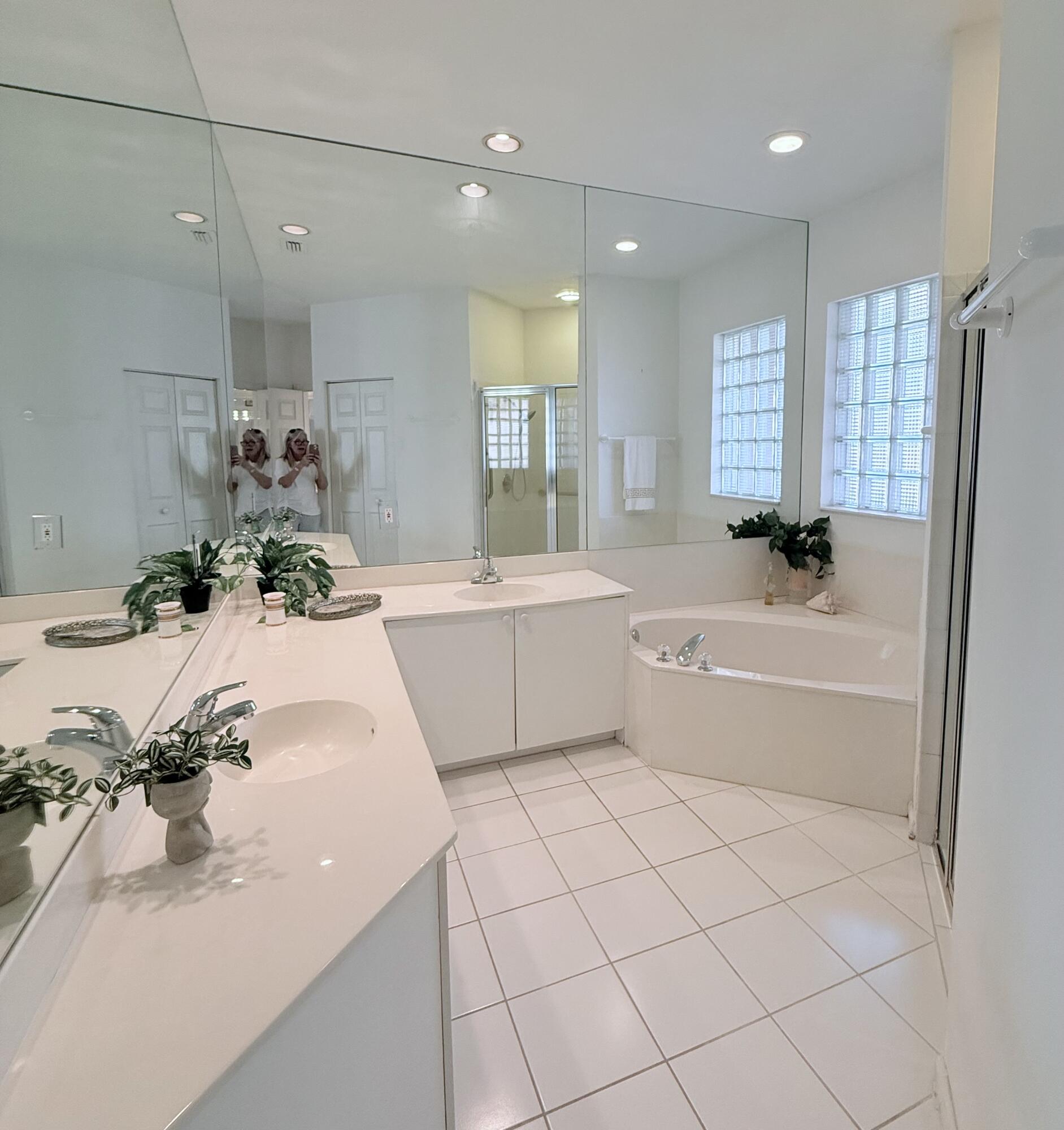 SOUTHAMPTON - Residential