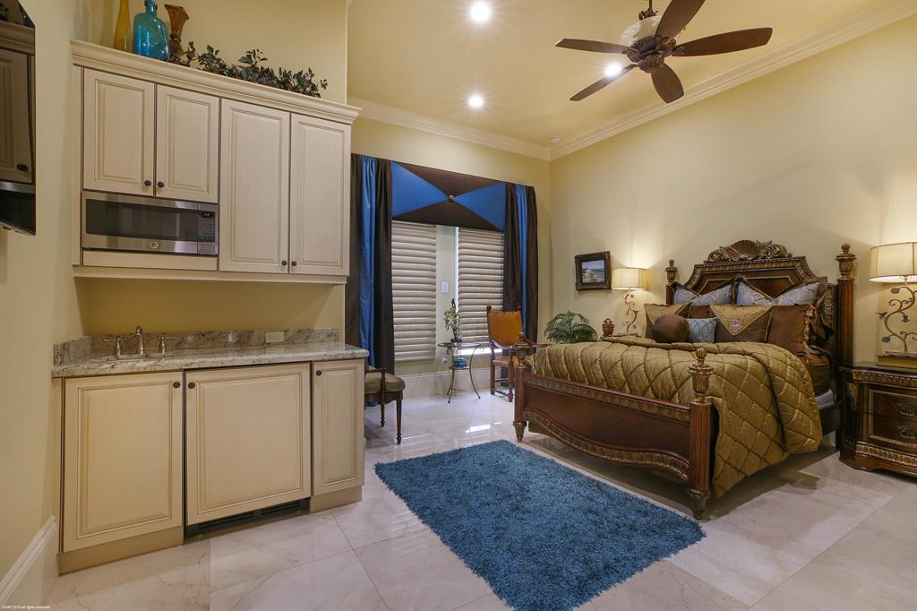 OLD PALM - Residential