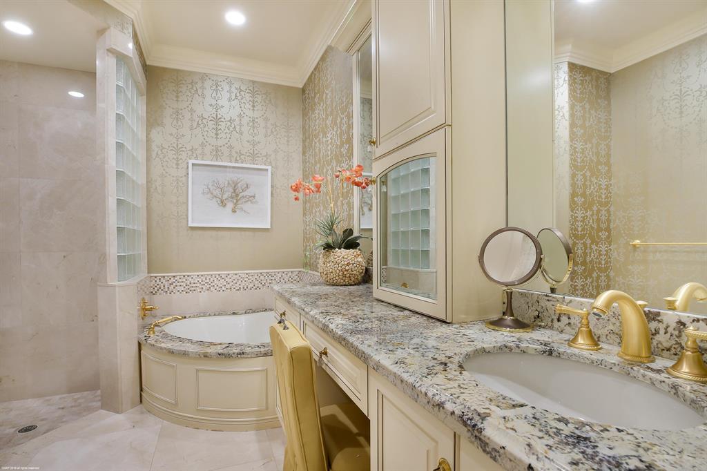 OLD PALM - Residential