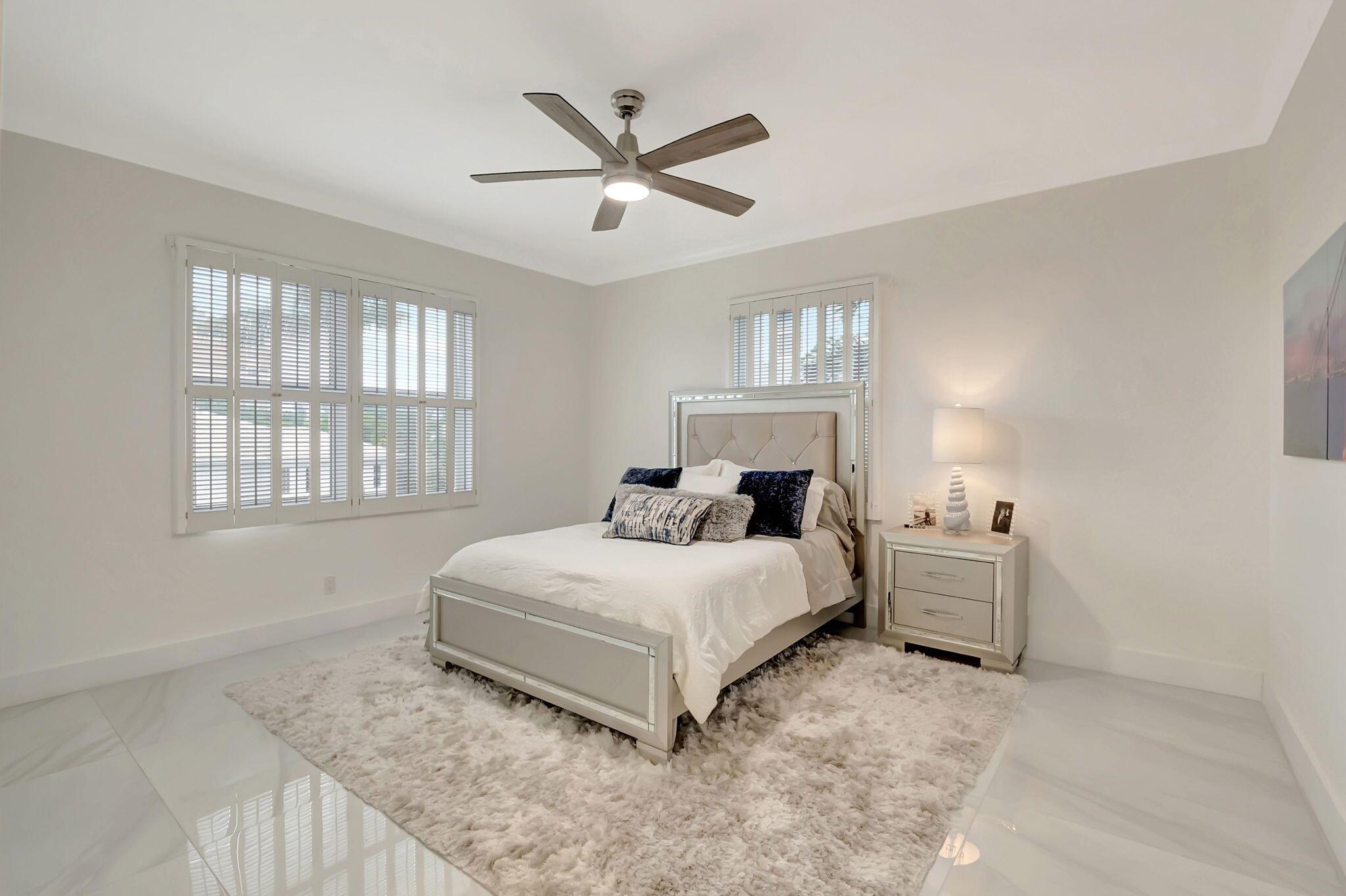 BERMUDA HIGH WEST ONE AND TWO CONDO - Residential