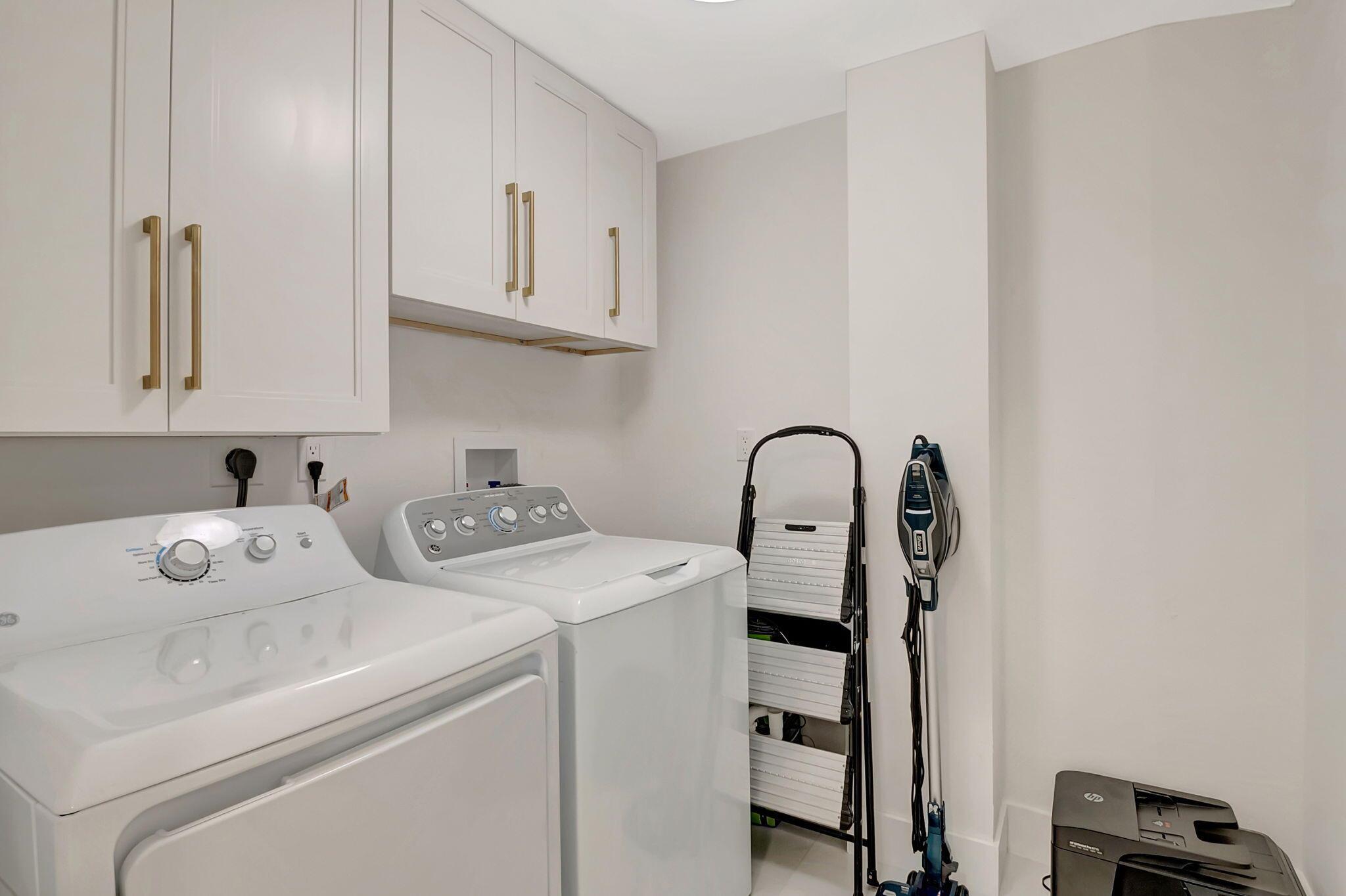 BERMUDA HIGH WEST ONE AND TWO CONDO - Residential