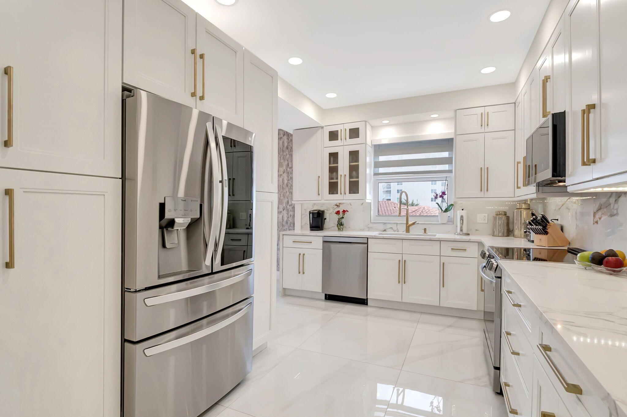 BERMUDA HIGH WEST ONE AND TWO CONDO - Residential