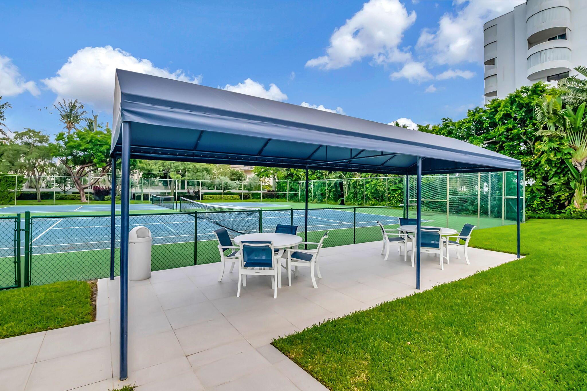 BERMUDA HIGH WEST ONE AND TWO CONDO - Residential