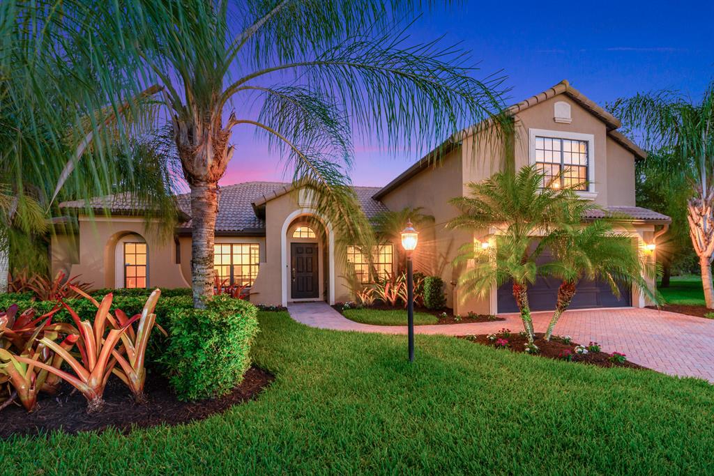 FALLS OF JENSEN BEACH - Residential