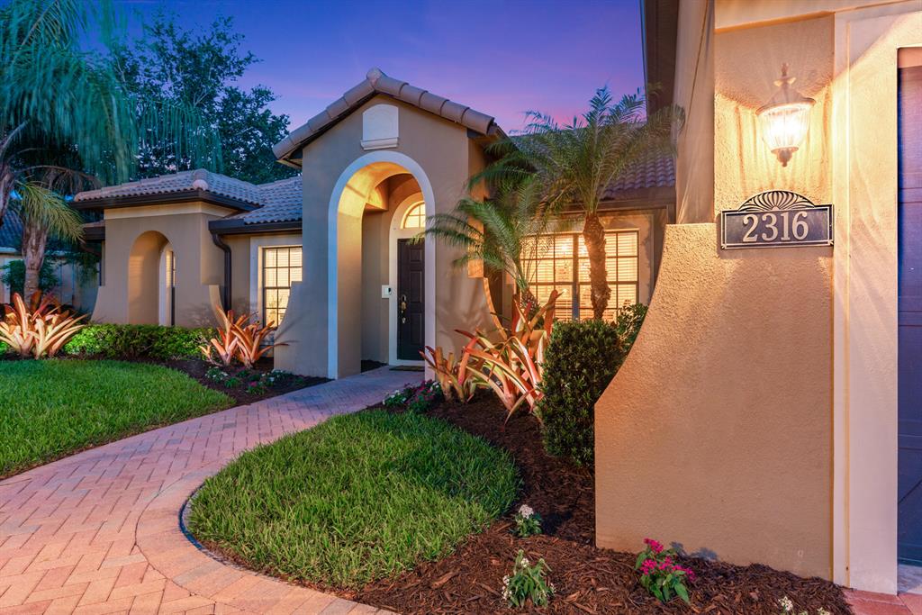 FALLS OF JENSEN BEACH - Residential