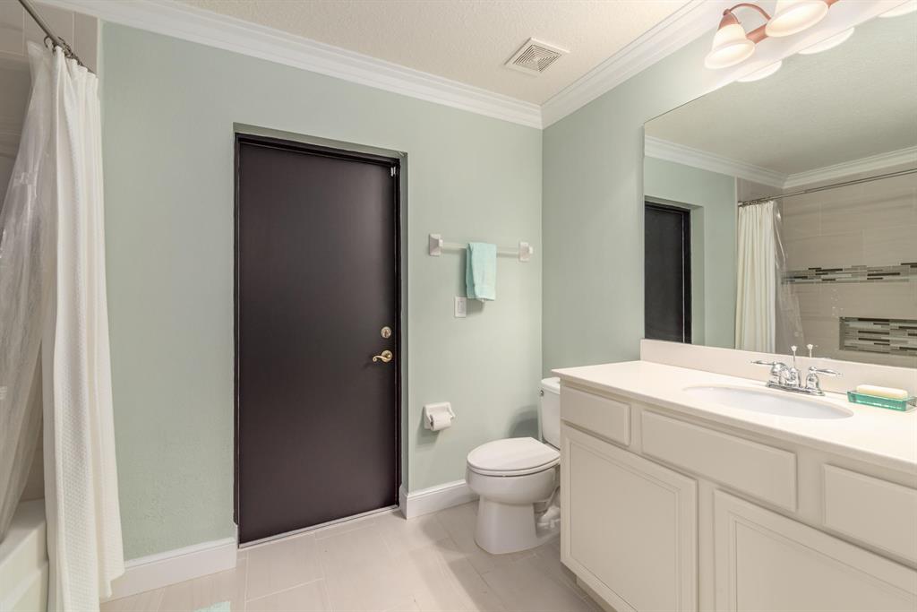 FALLS OF JENSEN BEACH - Residential