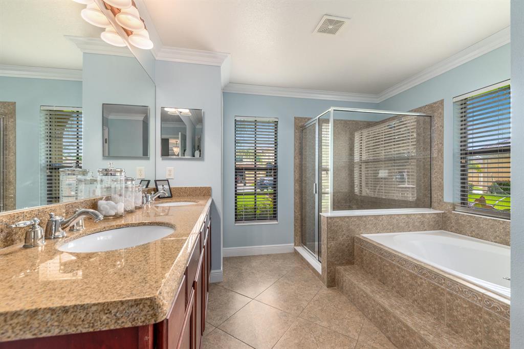 FALLS OF JENSEN BEACH - Residential