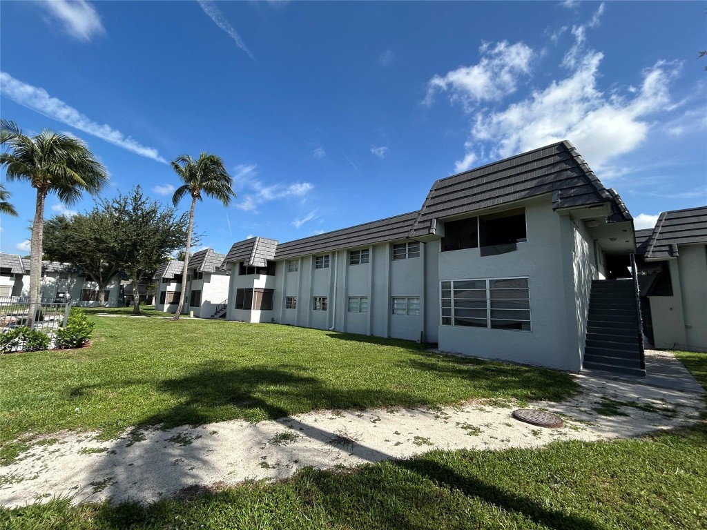 CORAL PINE 1 - Residential