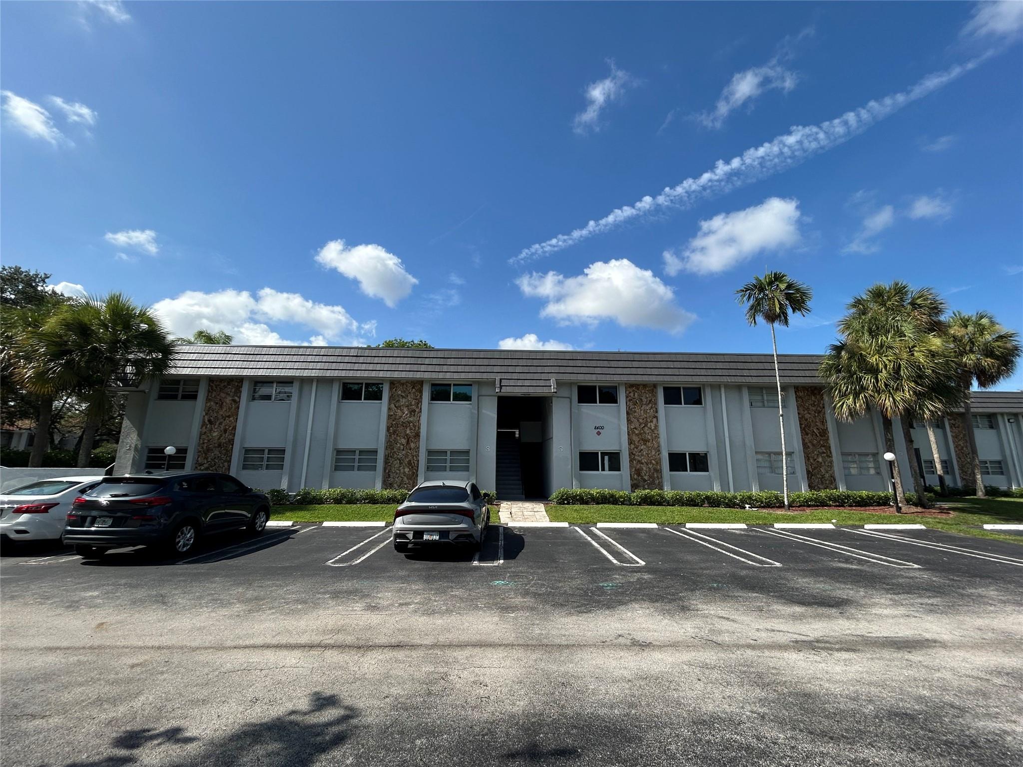 *** Don’t miss this beautiful and centrally located 2-bedroom, 2-bathroom ground-floor condo in the desirable Coral Pines 1 community—available to all ages! This spacious end unit features a bright and open living room, tile flooring throughout, and the convenience of an in-unit washer and dryer. Enjoy relaxing on the private patio with a peaceful garden view. The community offers great amenities, including a clubhouse and swimming pool. Ideally located close to schools, shopping, and dining. Schedule your private showing today! ***