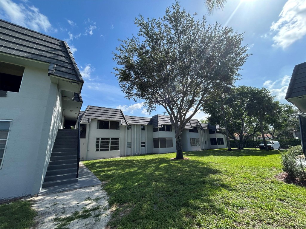 CORAL PINE 1 - Residential