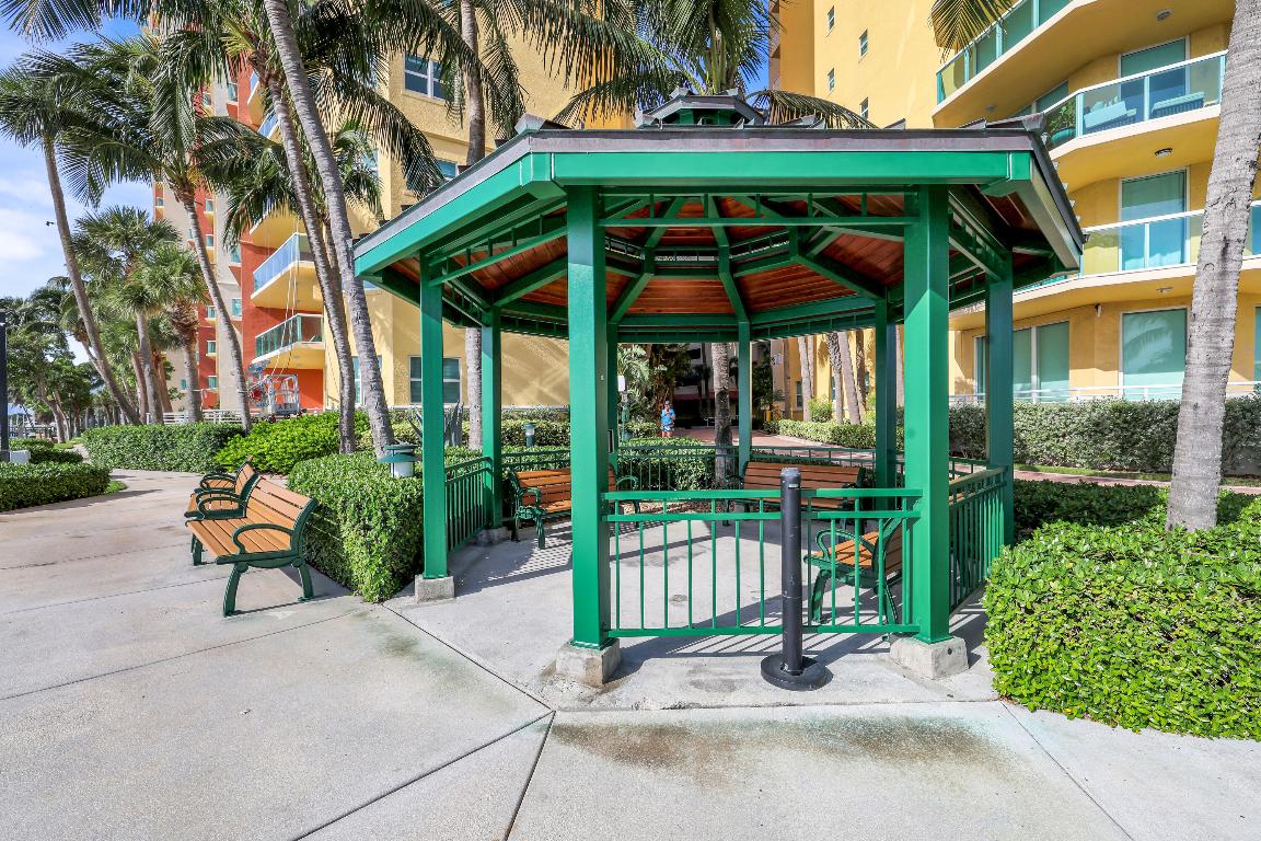 MARINA GRANDE RIVIERA BEACH CONDO - Residential