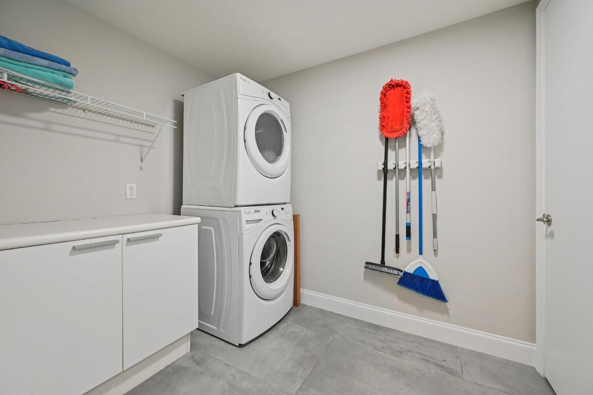 MARINA GRANDE RIVIERA BEACH CONDO - Residential