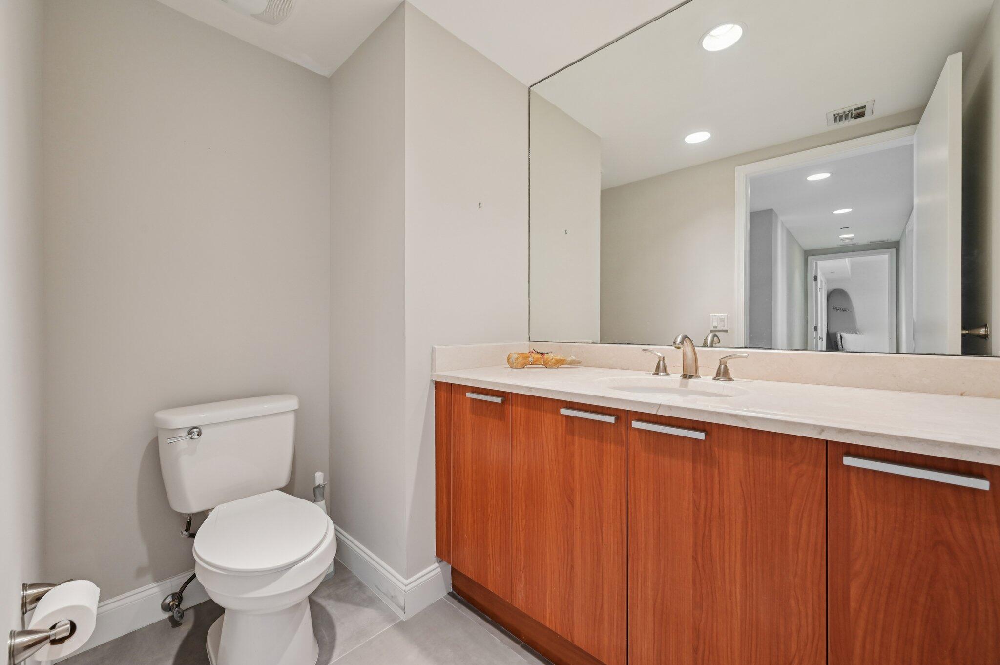 MARINA GRANDE RIVIERA BEACH CONDO - Residential