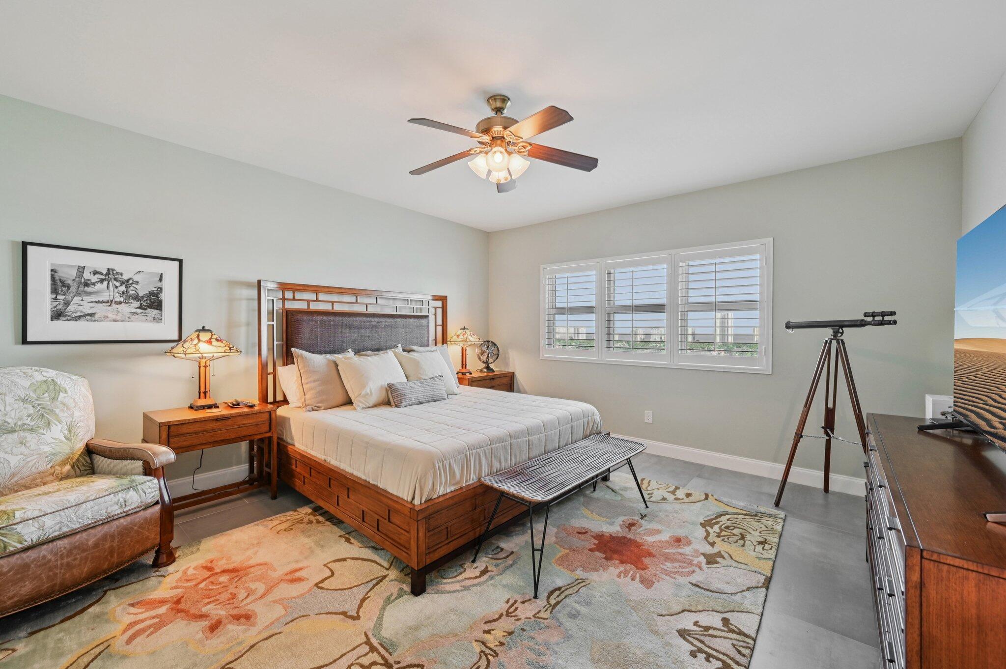 MARINA GRANDE RIVIERA BEACH CONDO - Residential