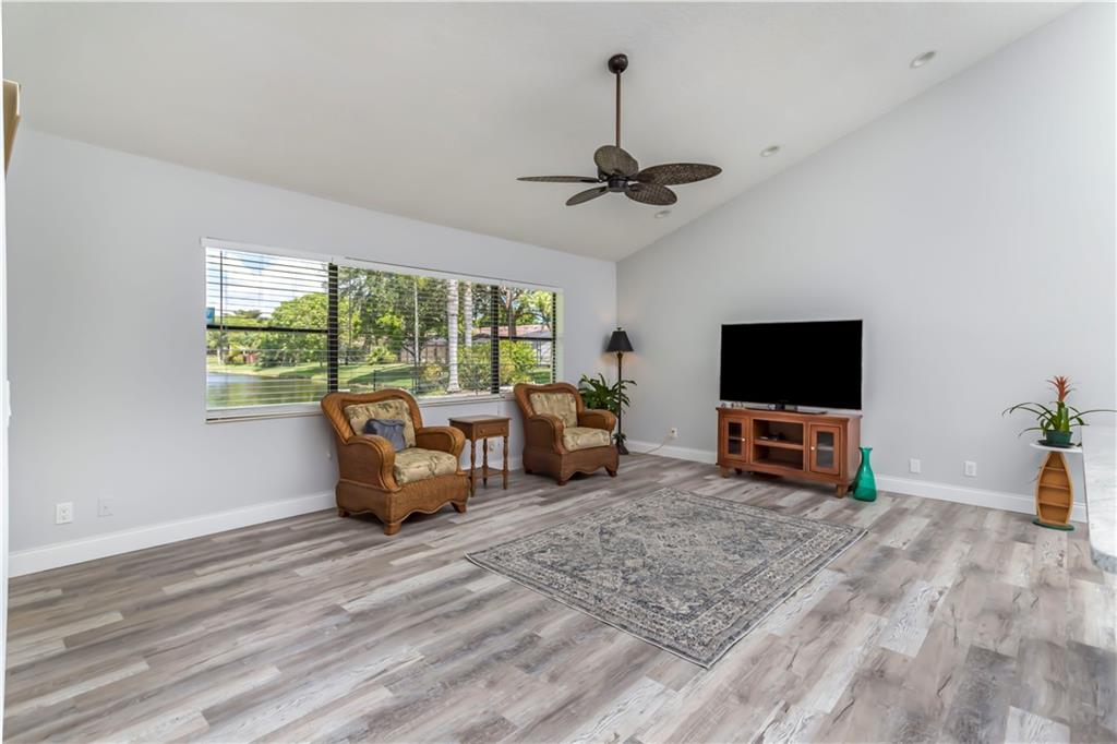 CYPRESS GLEN - Residential