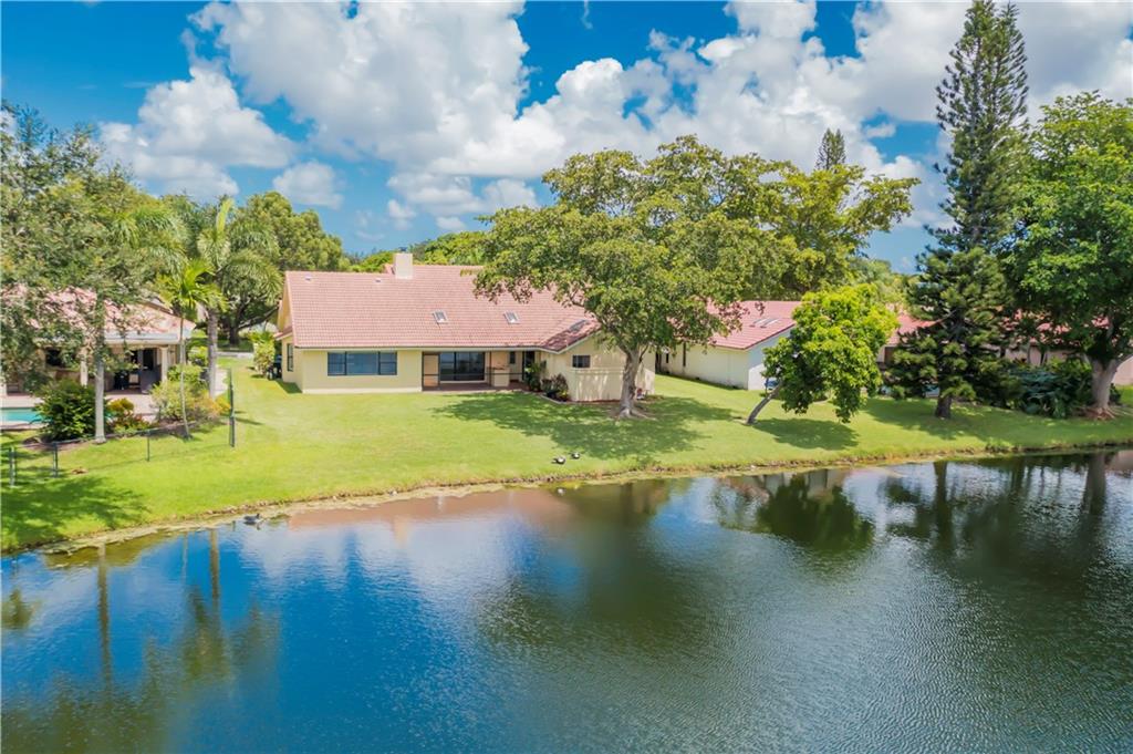 CYPRESS GLEN - Residential