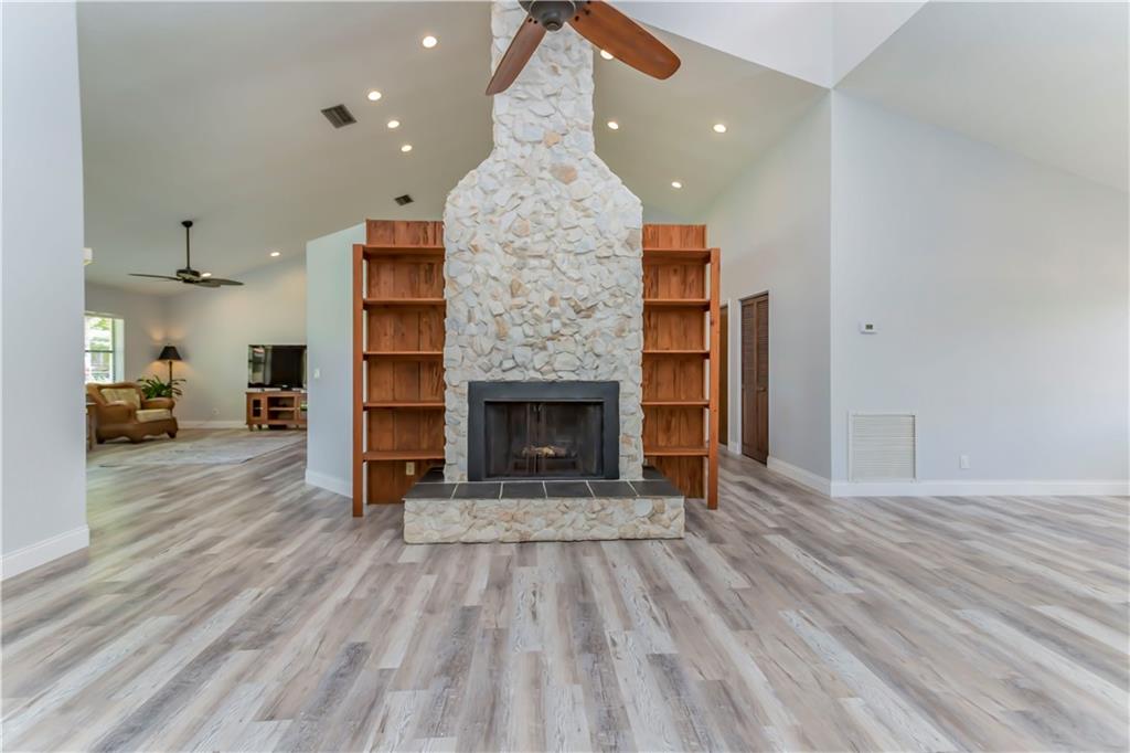 CYPRESS GLEN - Residential