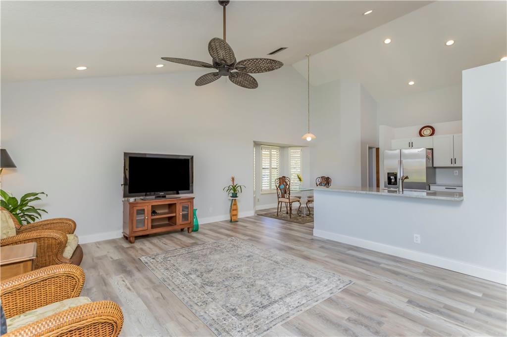 CYPRESS GLEN - Residential