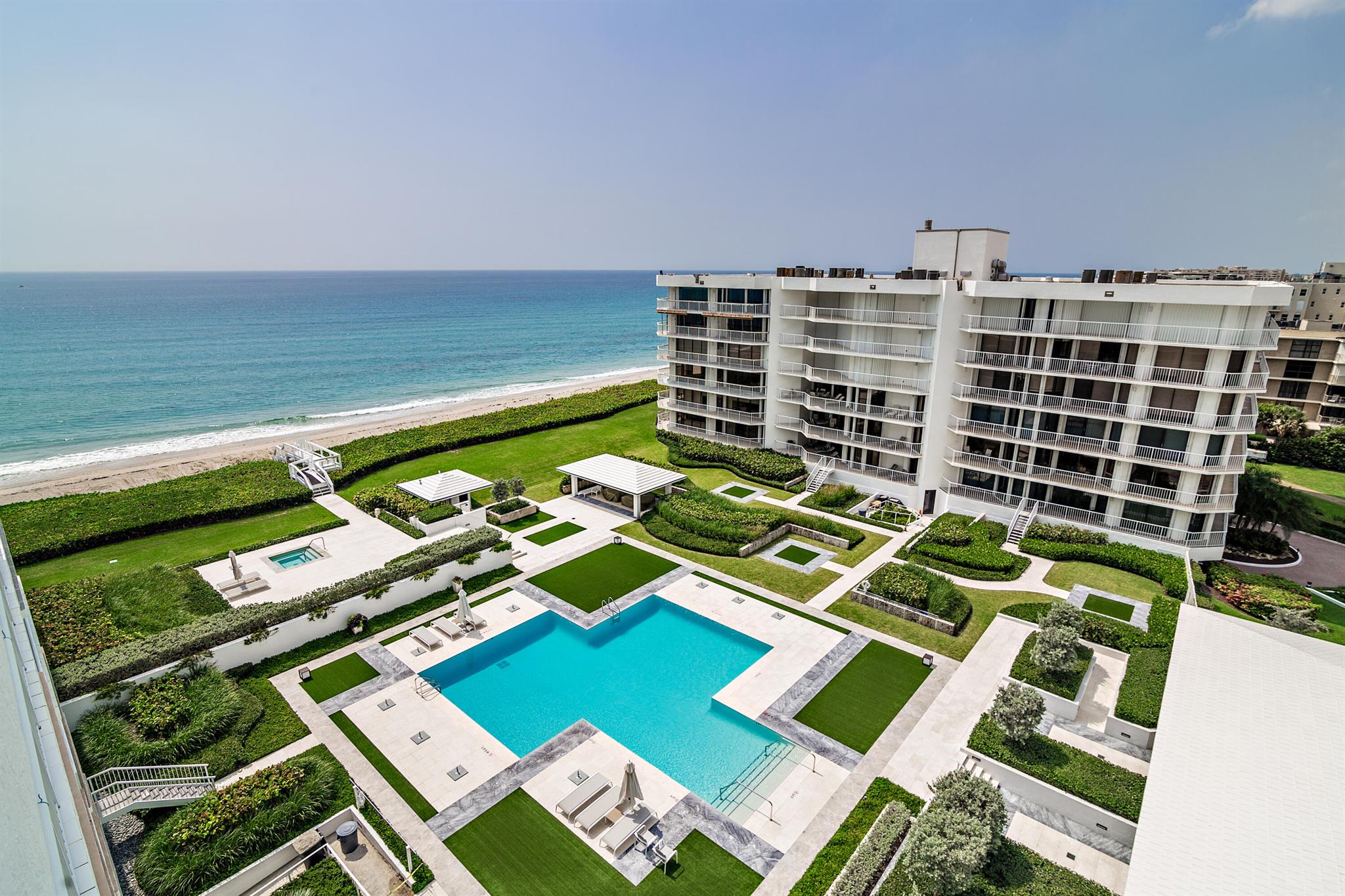 ENCLAVE OF PALM BEACH CON - Residential