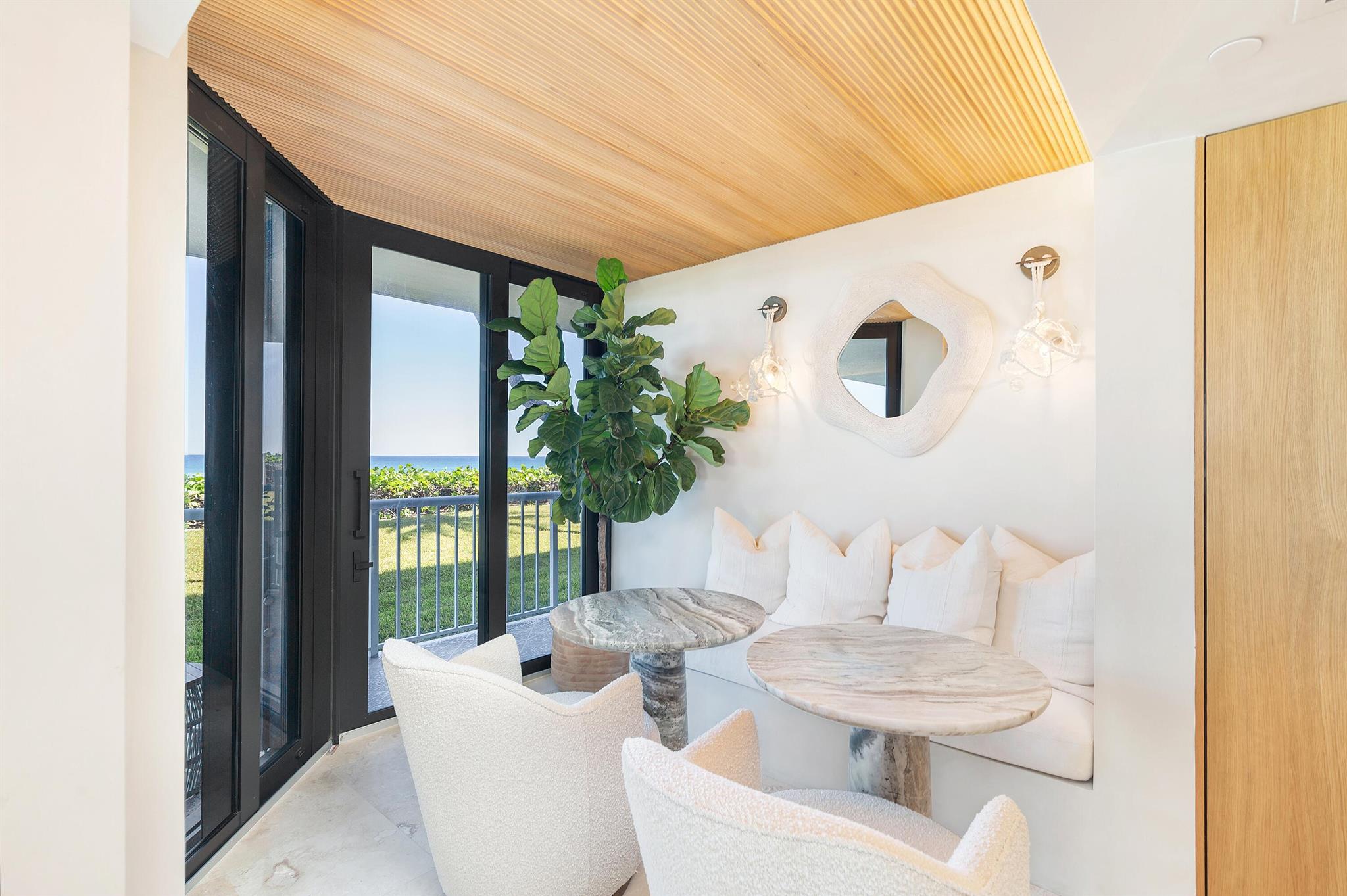 ENCLAVE OF PALM BEACH CON - Residential