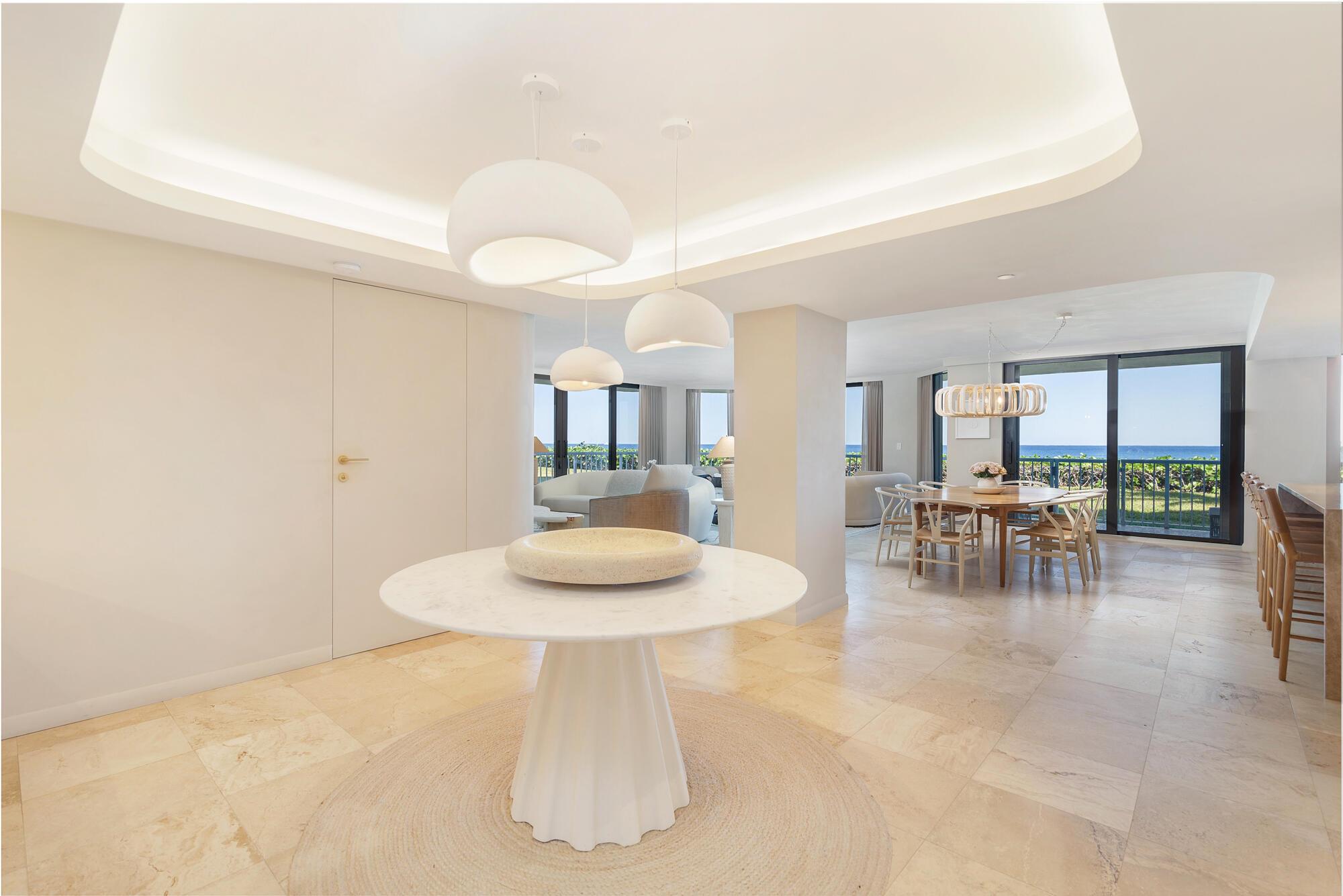 ENCLAVE OF PALM BEACH CON - Residential