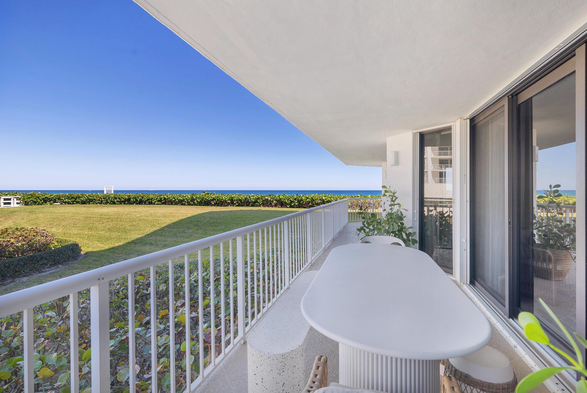 ENCLAVE OF PALM BEACH CON - Residential
