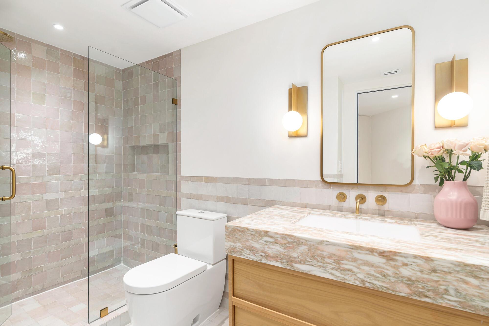 ENCLAVE OF PALM BEACH CON - Residential