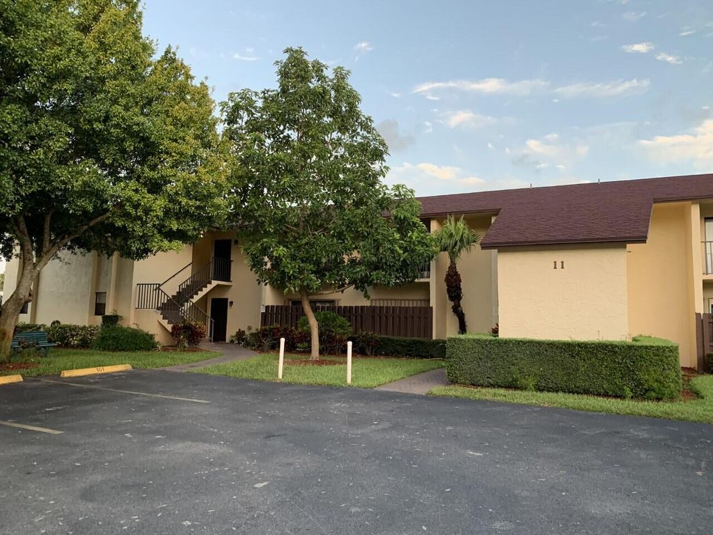 Photo of 2050 Oleander Boulevard #11207, Fort Pierce, FL 34950 (MLS # R11160243)