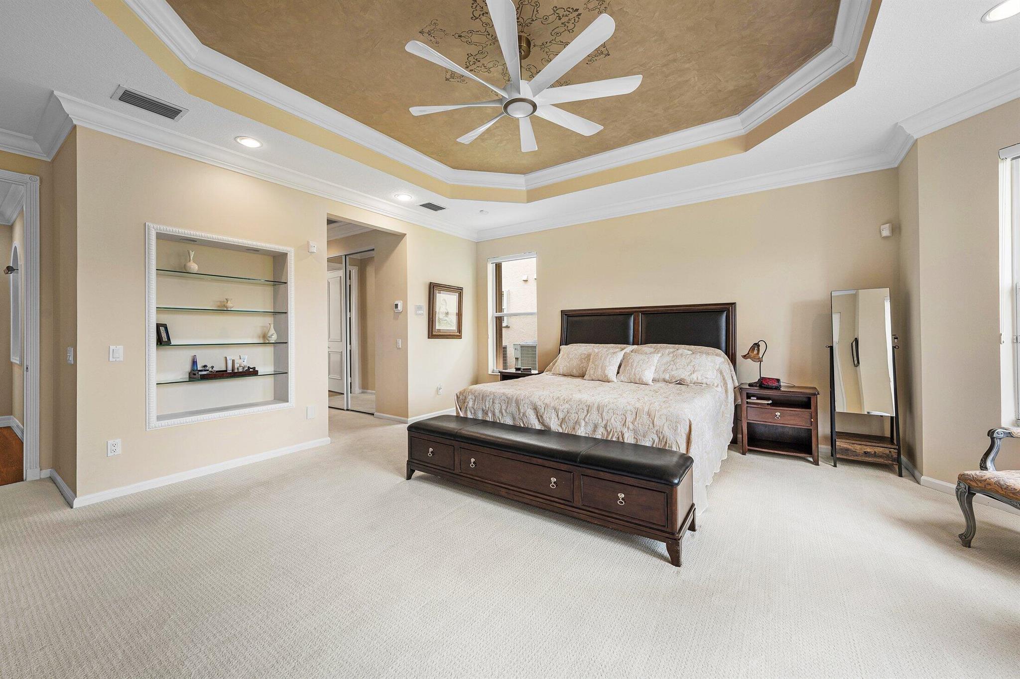 Valencia Pointe - Residential