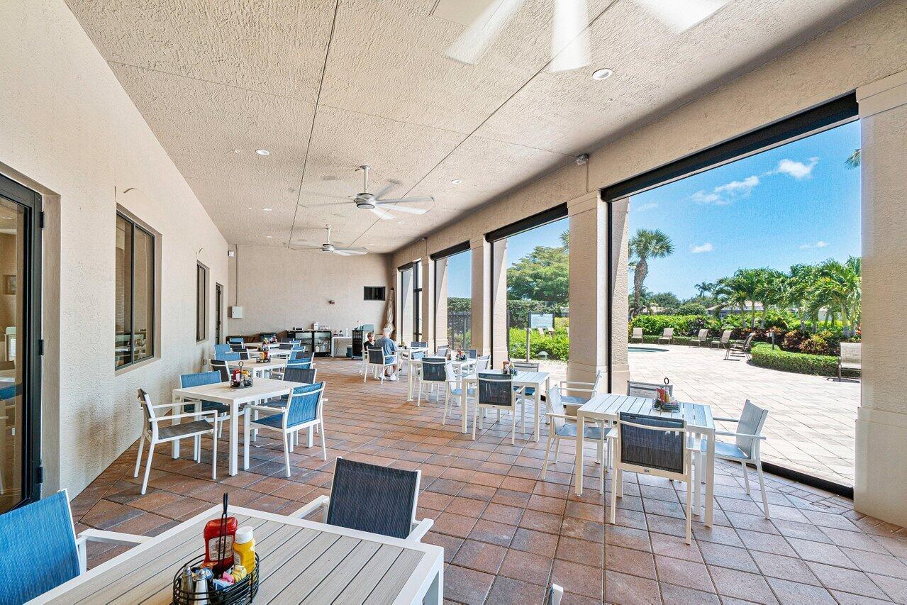 Valencia Pointe - Residential