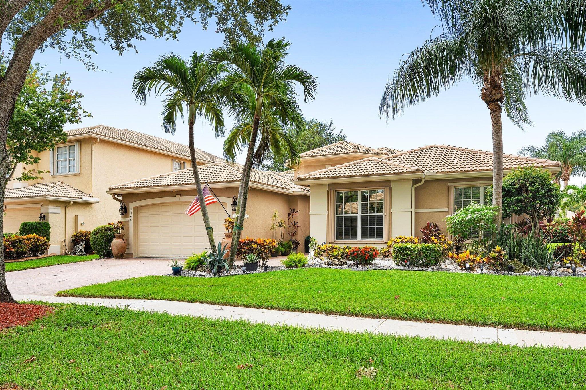 Valencia Pointe - Residential