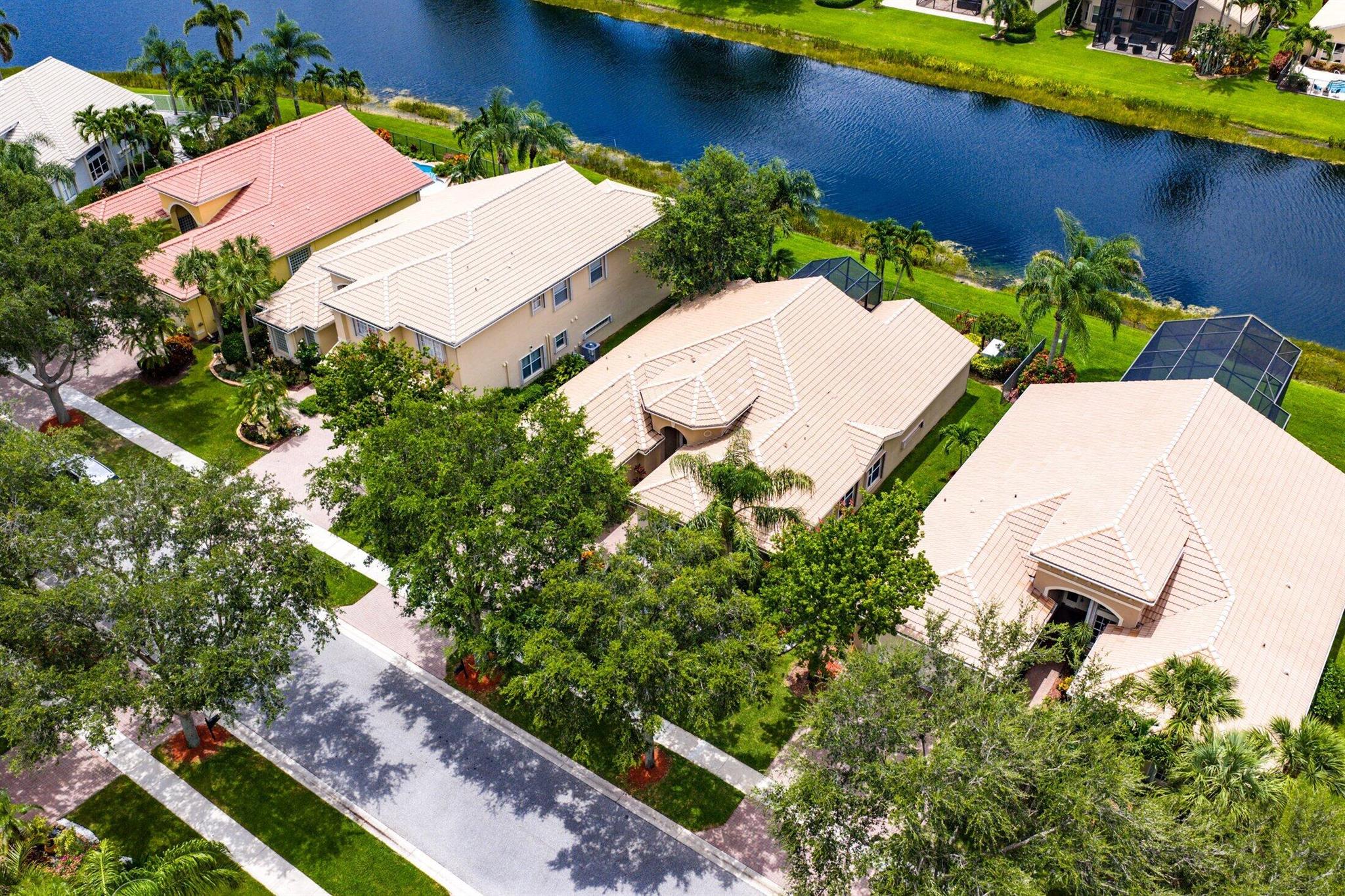 Valencia Pointe - Residential