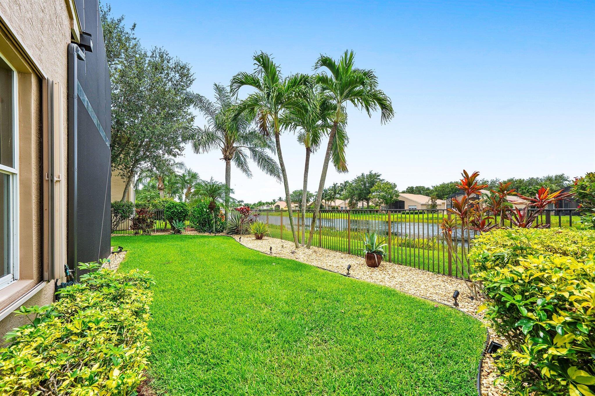 Valencia Pointe - Residential