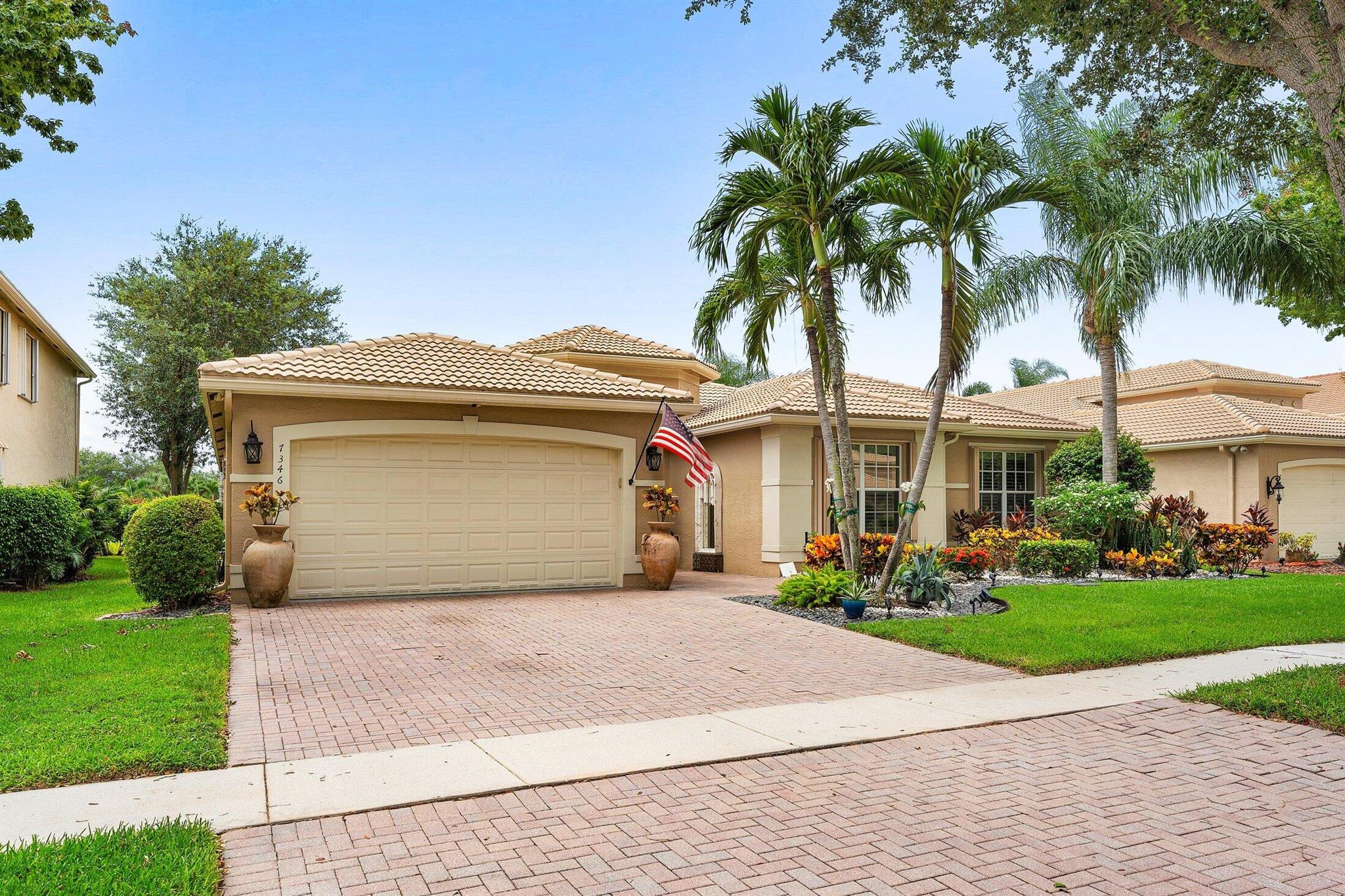 Valencia Pointe - Residential