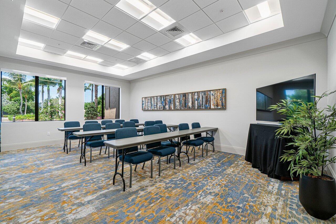 Valencia Pointe - Residential
