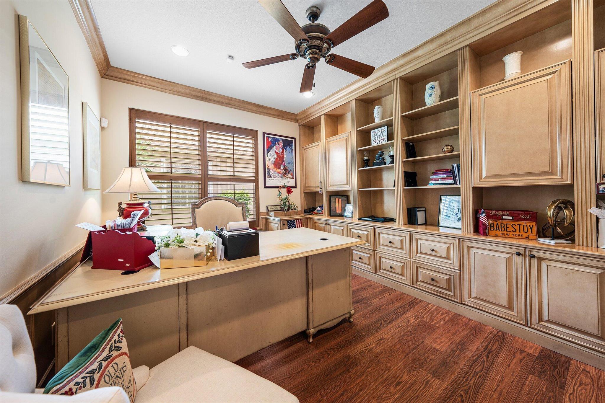 Valencia Pointe - Residential
