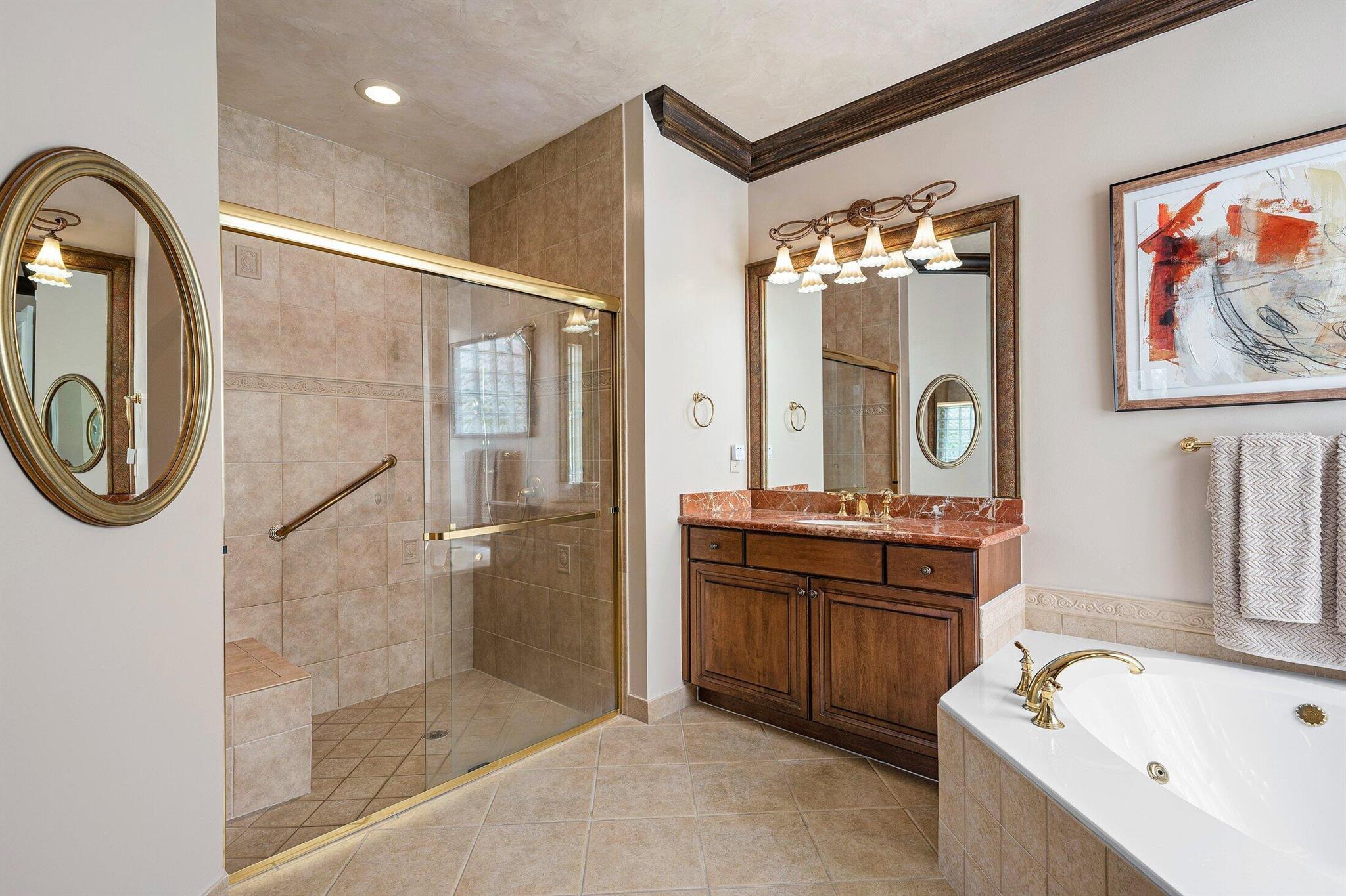 Valencia Pointe - Residential